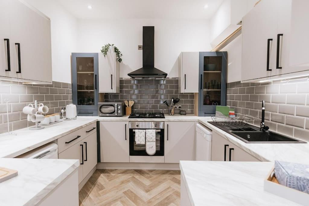 Grove House No.07 - Luxury Apartment Close To The Llandudno Beach Kültér fotó