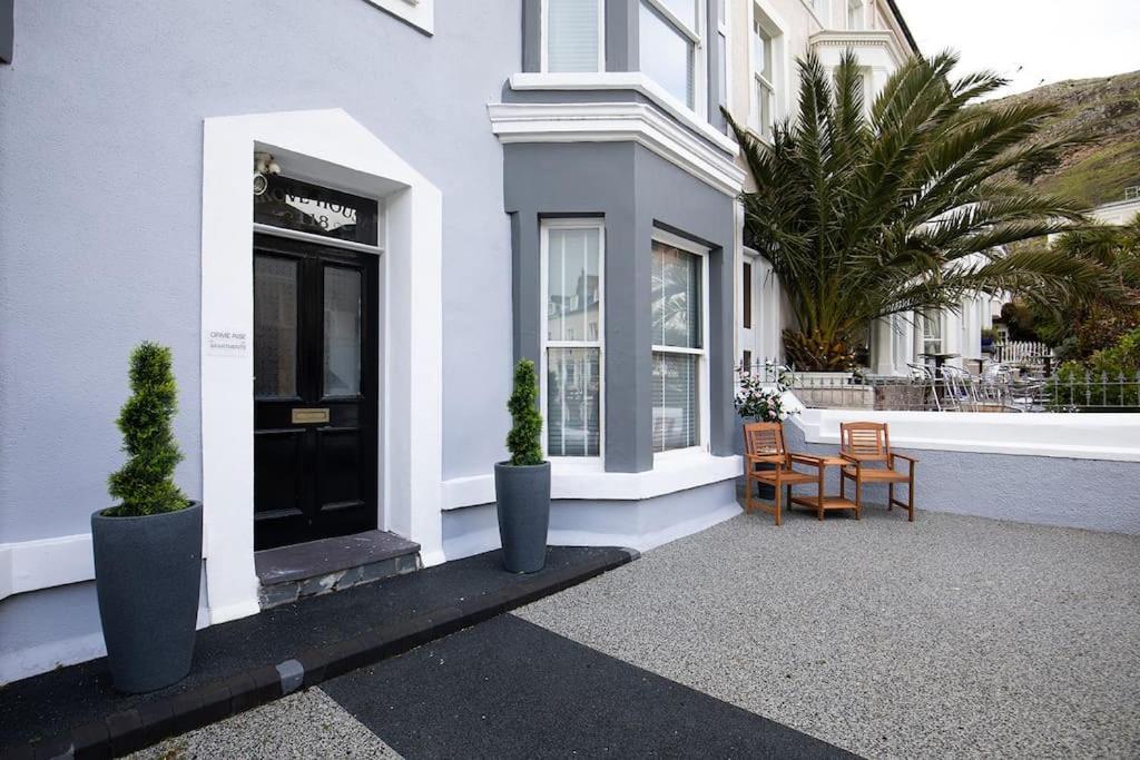 Grove House No.07 - Luxury Apartment Close To The Llandudno Beach Kültér fotó